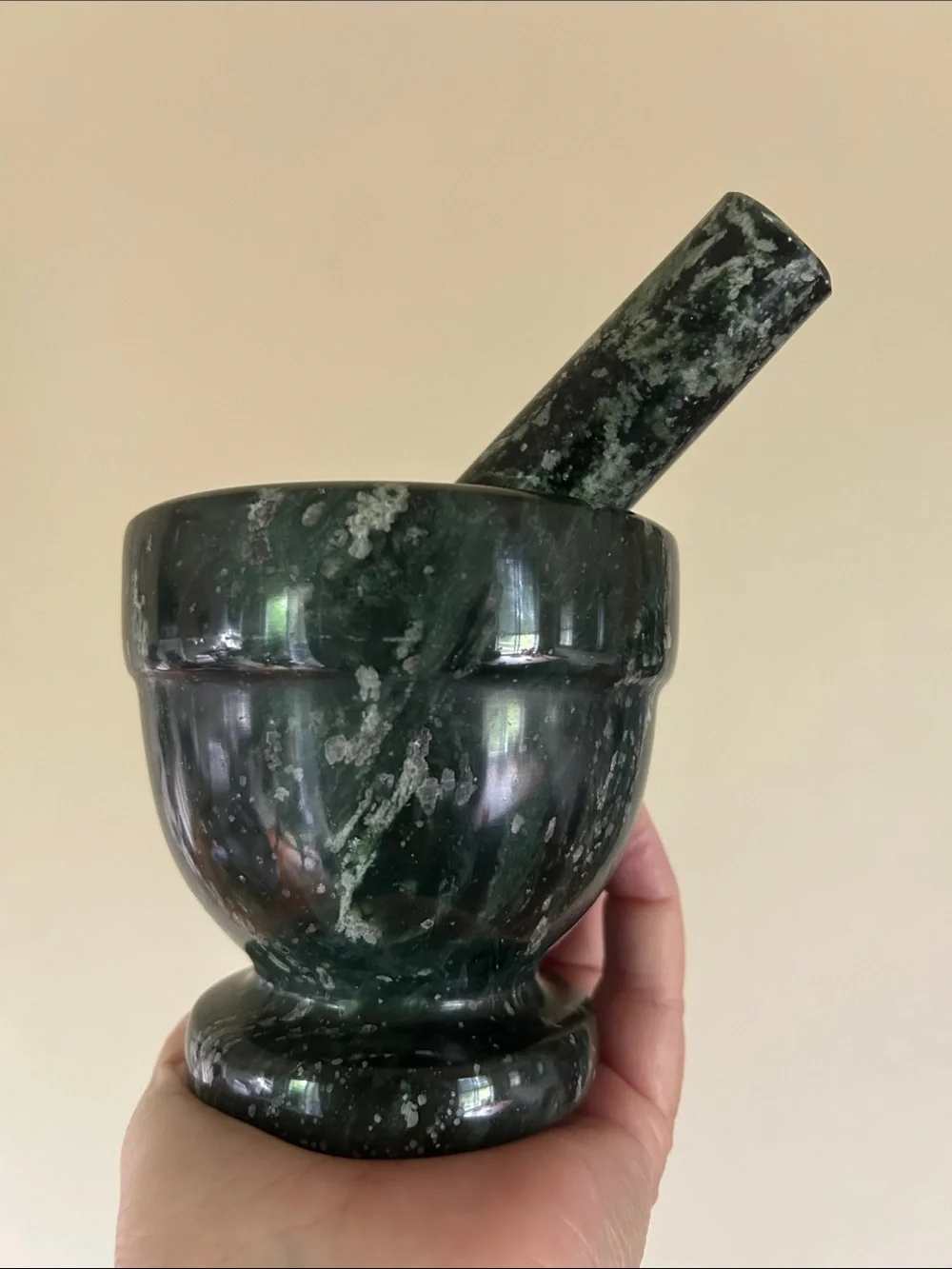 Green Solid Stone Mortar and Pestle
